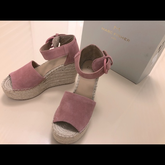 Marc Fisher LTD ALIDA ESPADRILLE WEDGE SANDAL - Picture 3 of 7